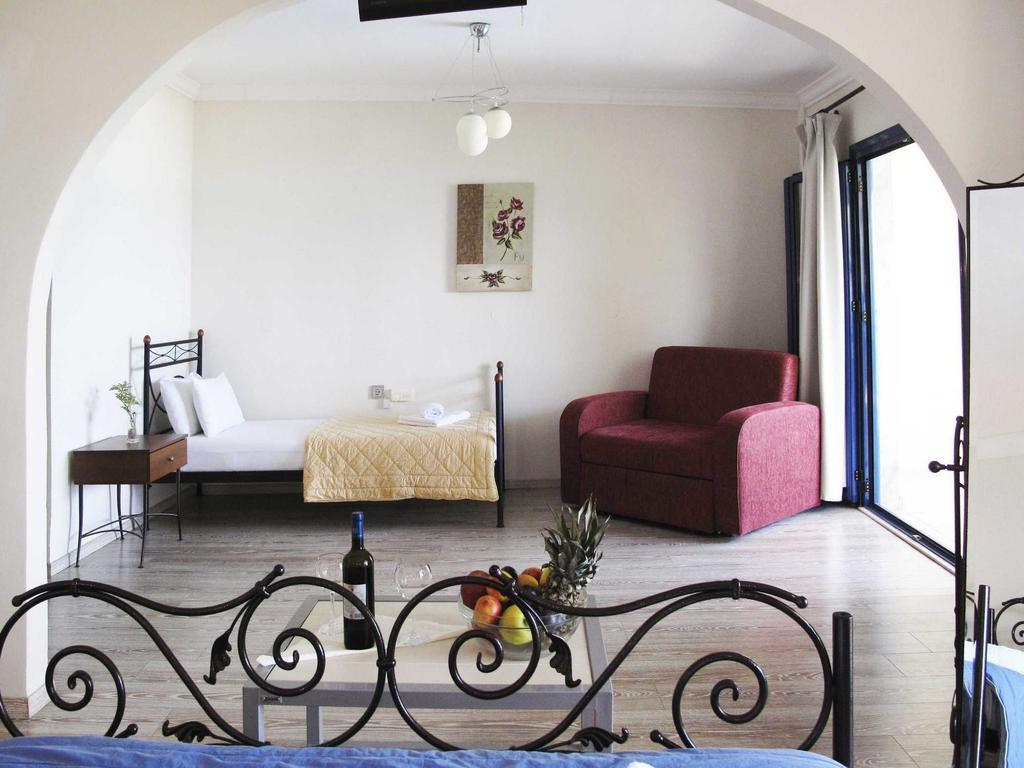 Hotel Azur Kriopigi Extérieur photo