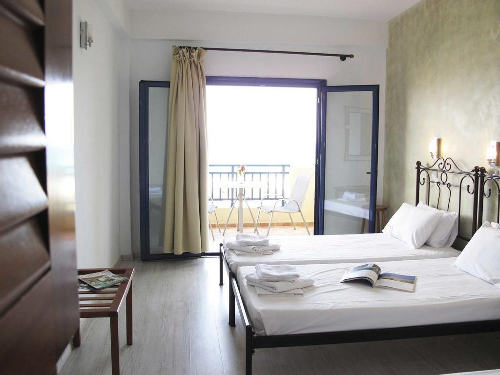 Hotel Azur Kriopigi Chambre photo