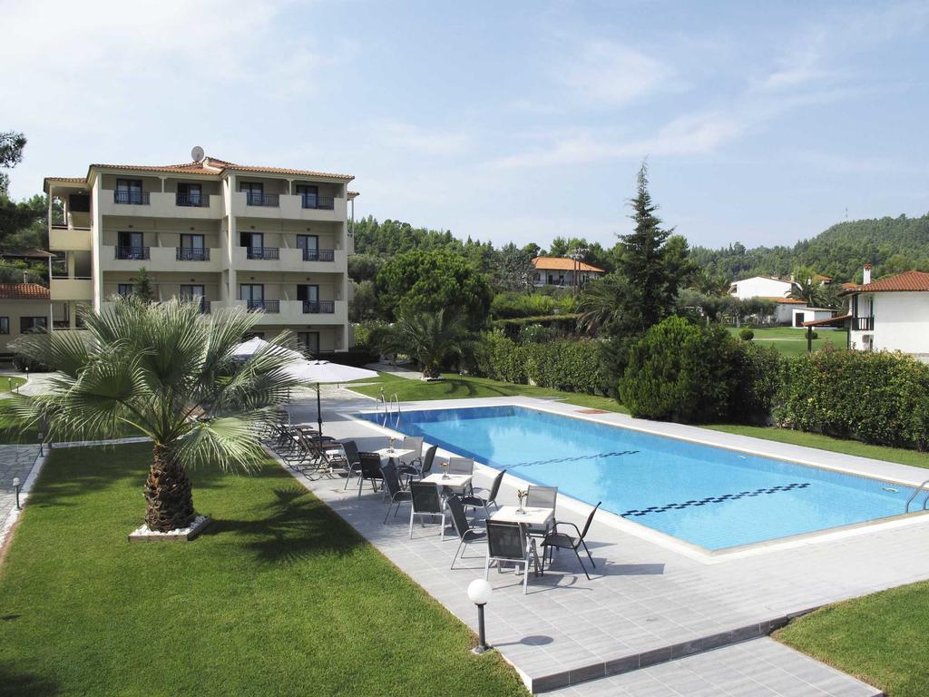 Hotel Azur Kriopigi Extérieur photo