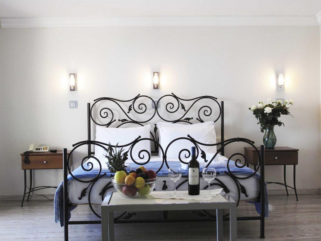 Hotel Azur Kriopigi Extérieur photo