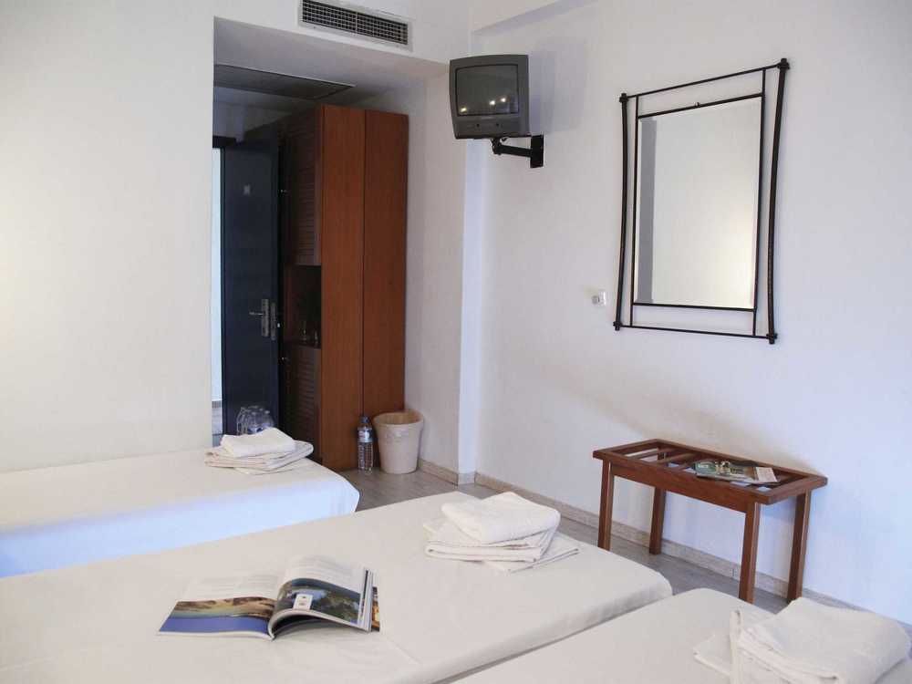 Hotel Azur Kriopigi Extérieur photo