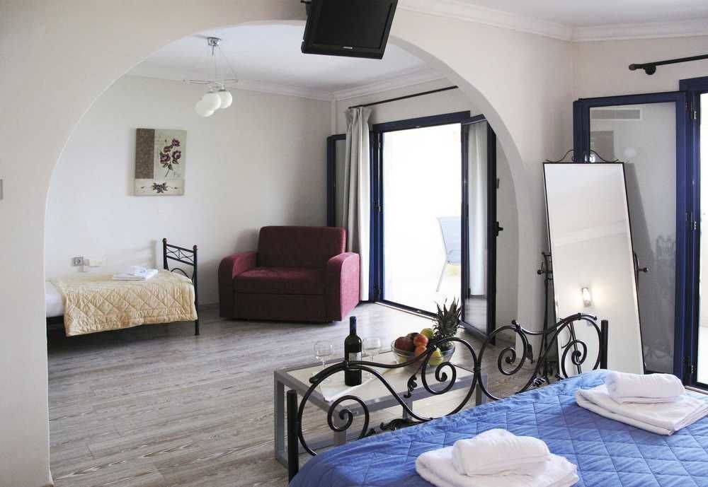 Hotel Azur Kriopigi Extérieur photo